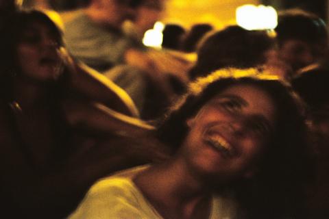 ROME_PiazzaSantaMariaDelTrastevere01_1991 (c) donation Hervé Gloaguen, Ministère de la Culture (France), Médiathèque du patrimoine et de la pho